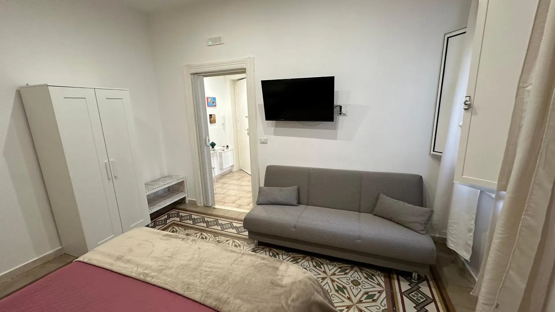 Rosas Guest House - La Cementina Bari