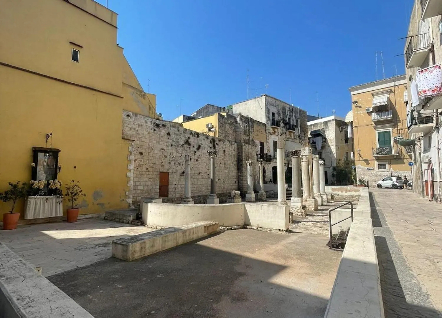 Rosas Guest House - La Cementina Bari Lägenhet