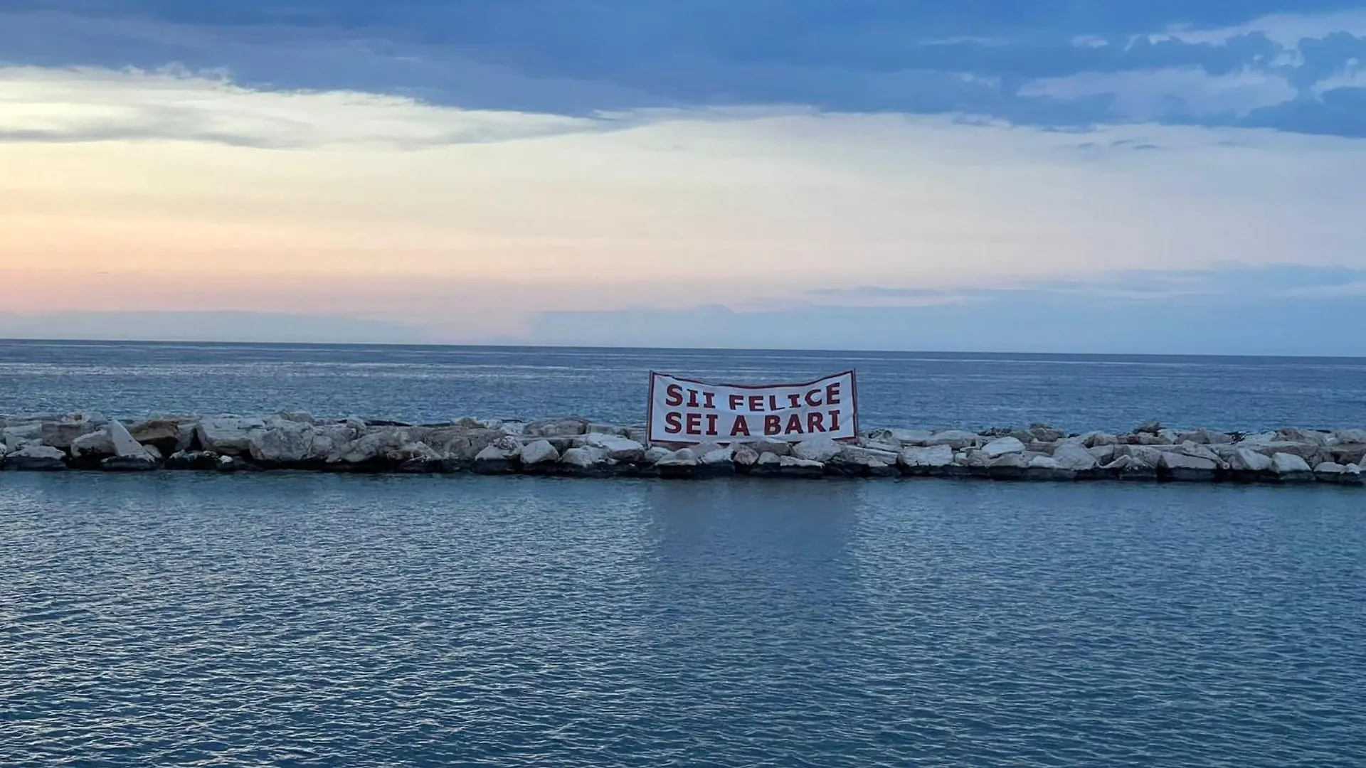 Rosas Guest House - La Cementina Bari Italien